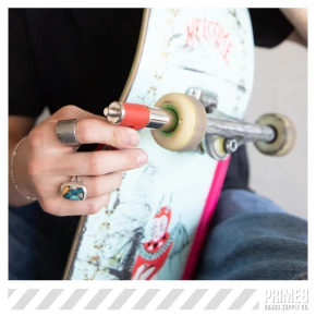 Klíč na skateboard Prime8 - Kompaktní skate nářadí