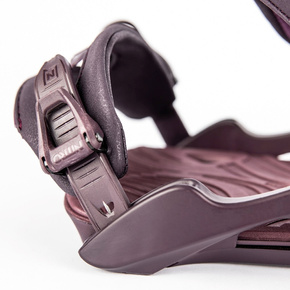 Dámské vázání Nitro - Cosmic (švestková réva)